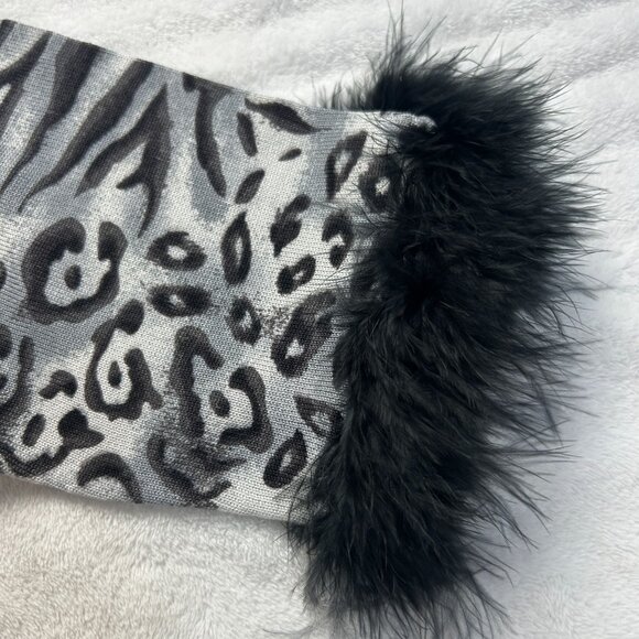 August Silk Women's Animal Print Knit Top Large Black Faux Fur Cuffs 100% Silk - Picture 5 of 8